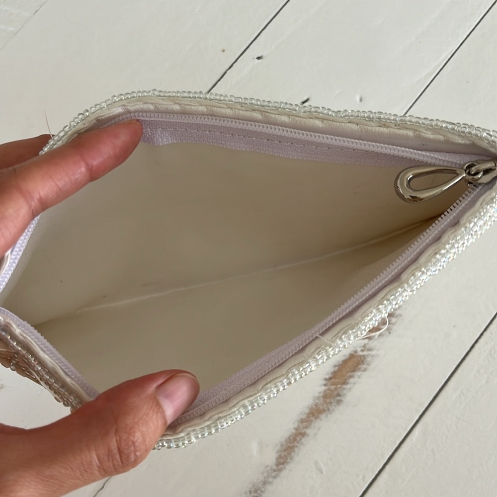 Shell clutch bag - Picture 4 of 6